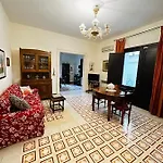 Apartment Elegante Nel Cuore Del Barocco