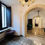 Elegante Nel Cuore Del Barocco *