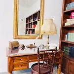 Elegante Nel Cuore Del Barocco Apartment *