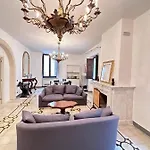 Elegante Nel Cuore Del Barocco Apartment Lecce