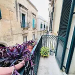 Elegante Nel Cuore Del Barocco Apartment Lecce