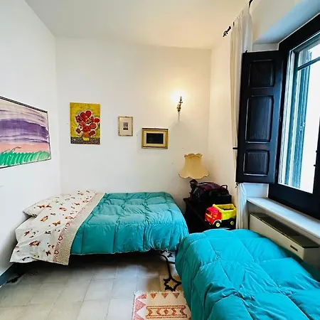 Διαμέρισμα Elegante Nel Cuore Del Barocco